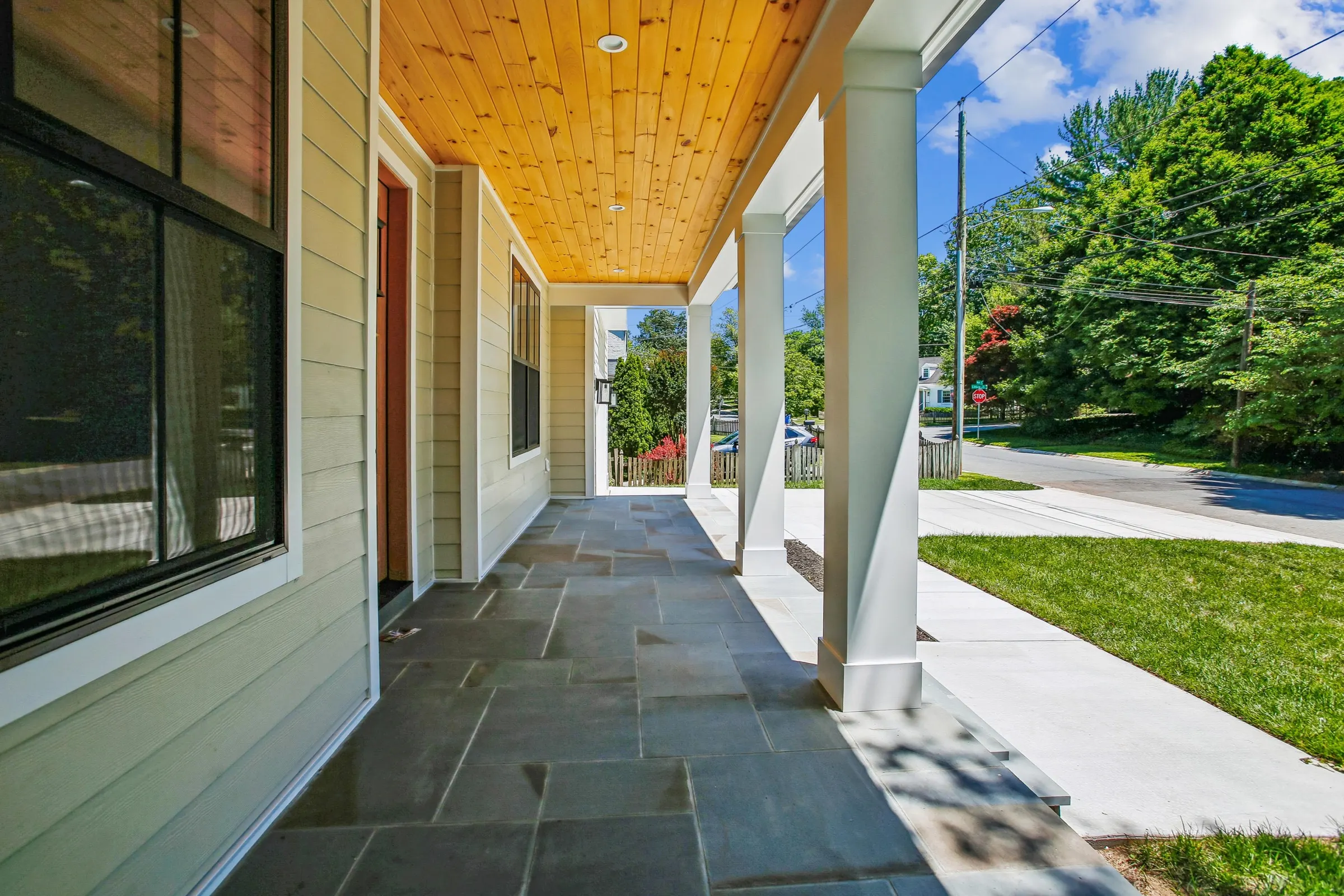 Porch at 6003 Melvern Dr
