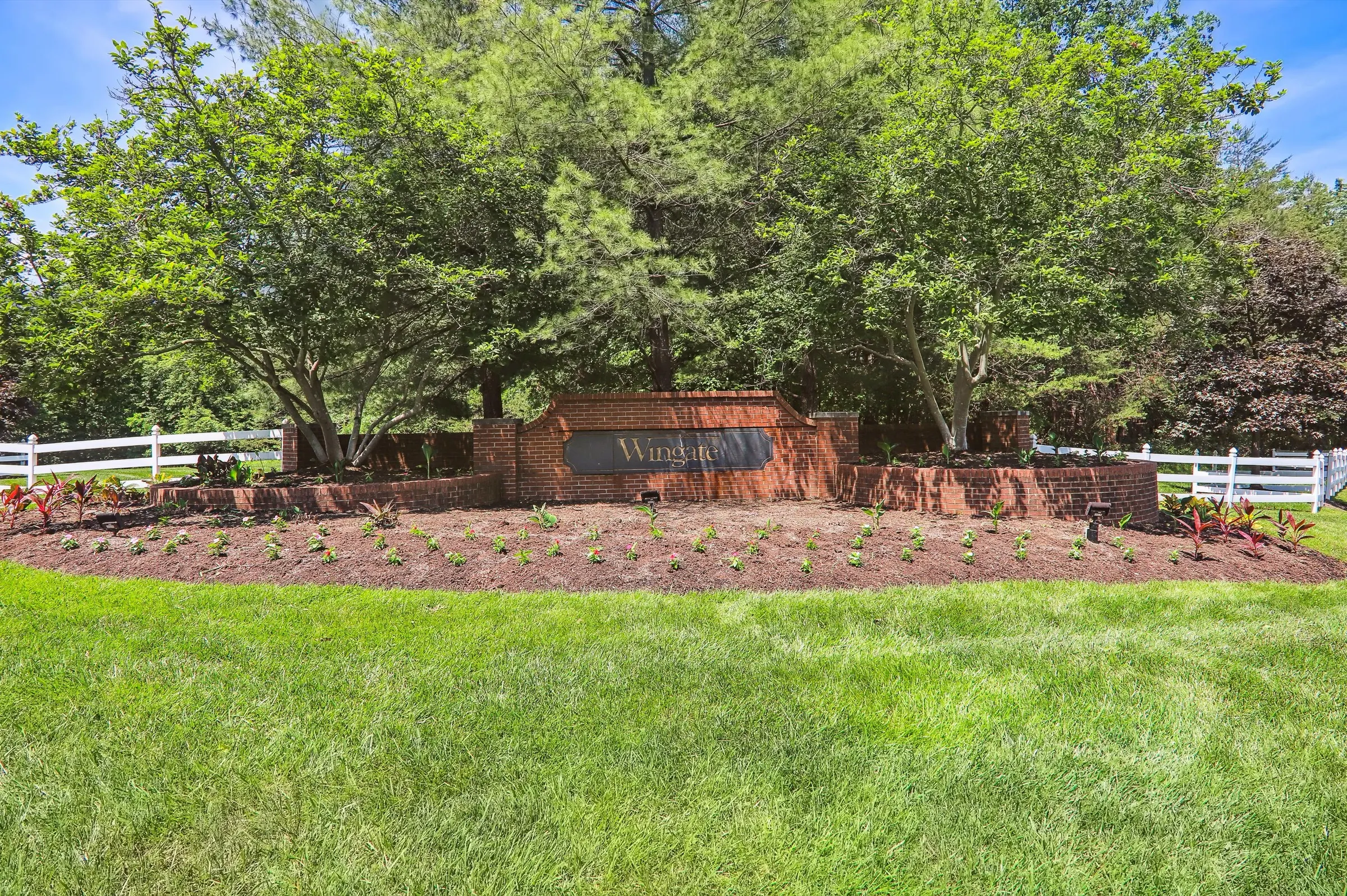 Wyngate at 6003 Melvern Dr