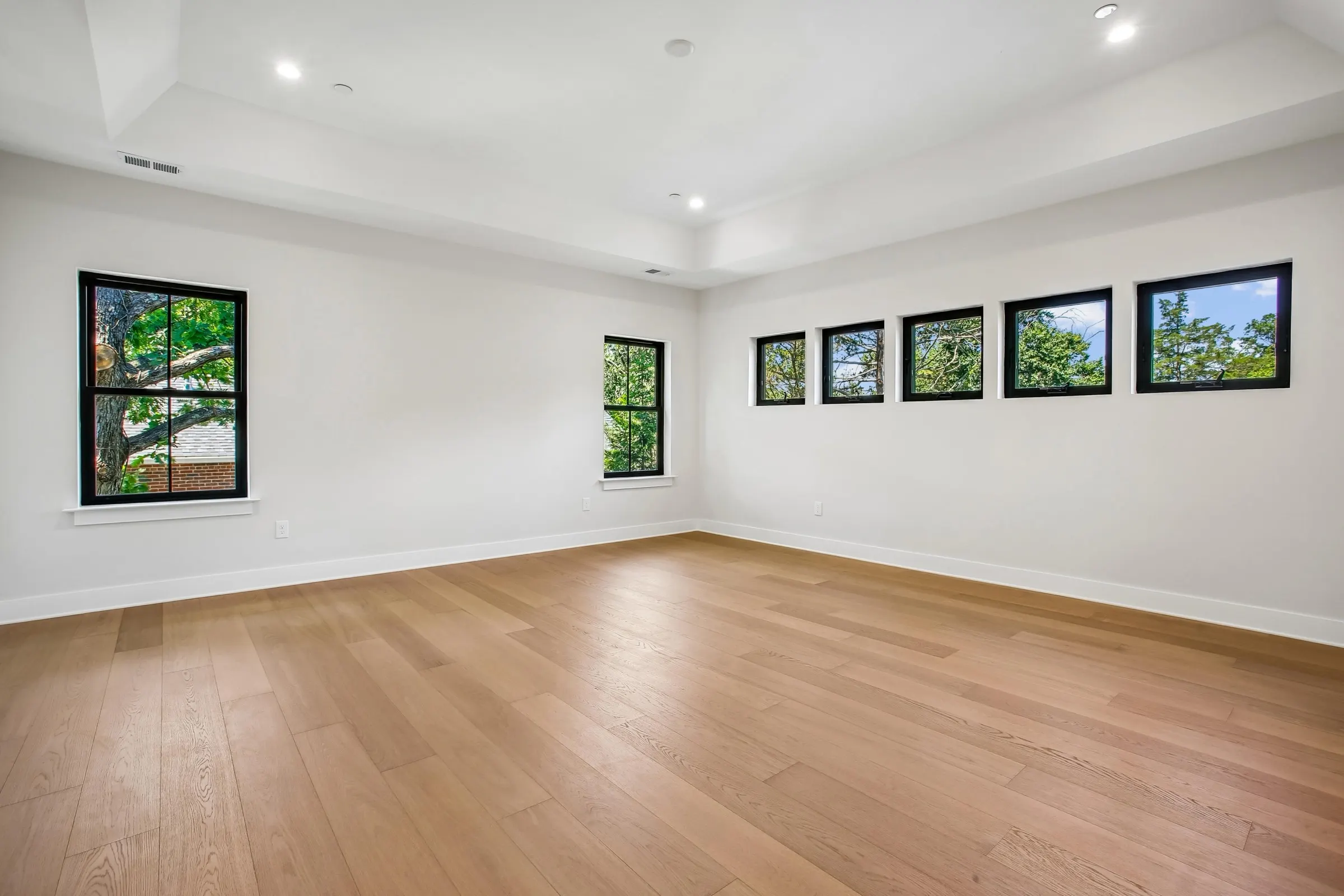 Primary bedroom at 6003 Melvern Dr