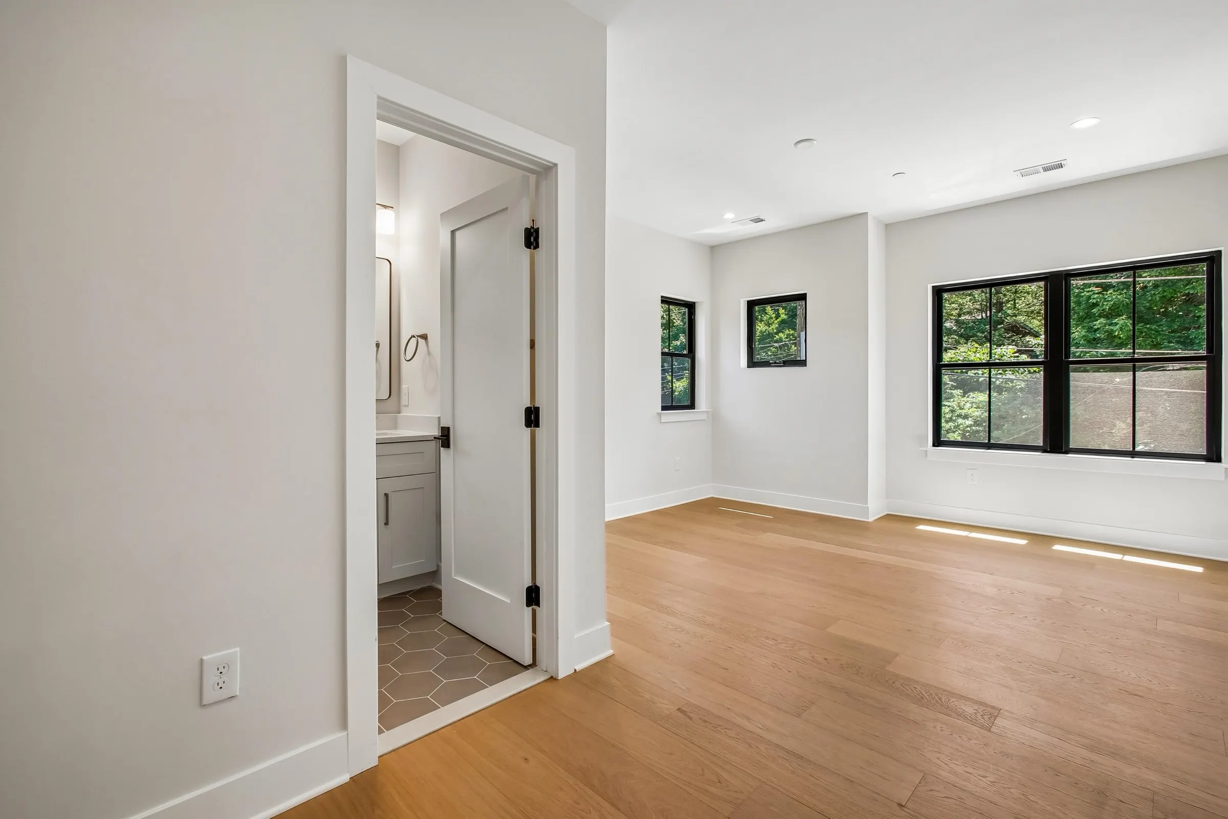 Bedroom at 6003 Melvern Dr