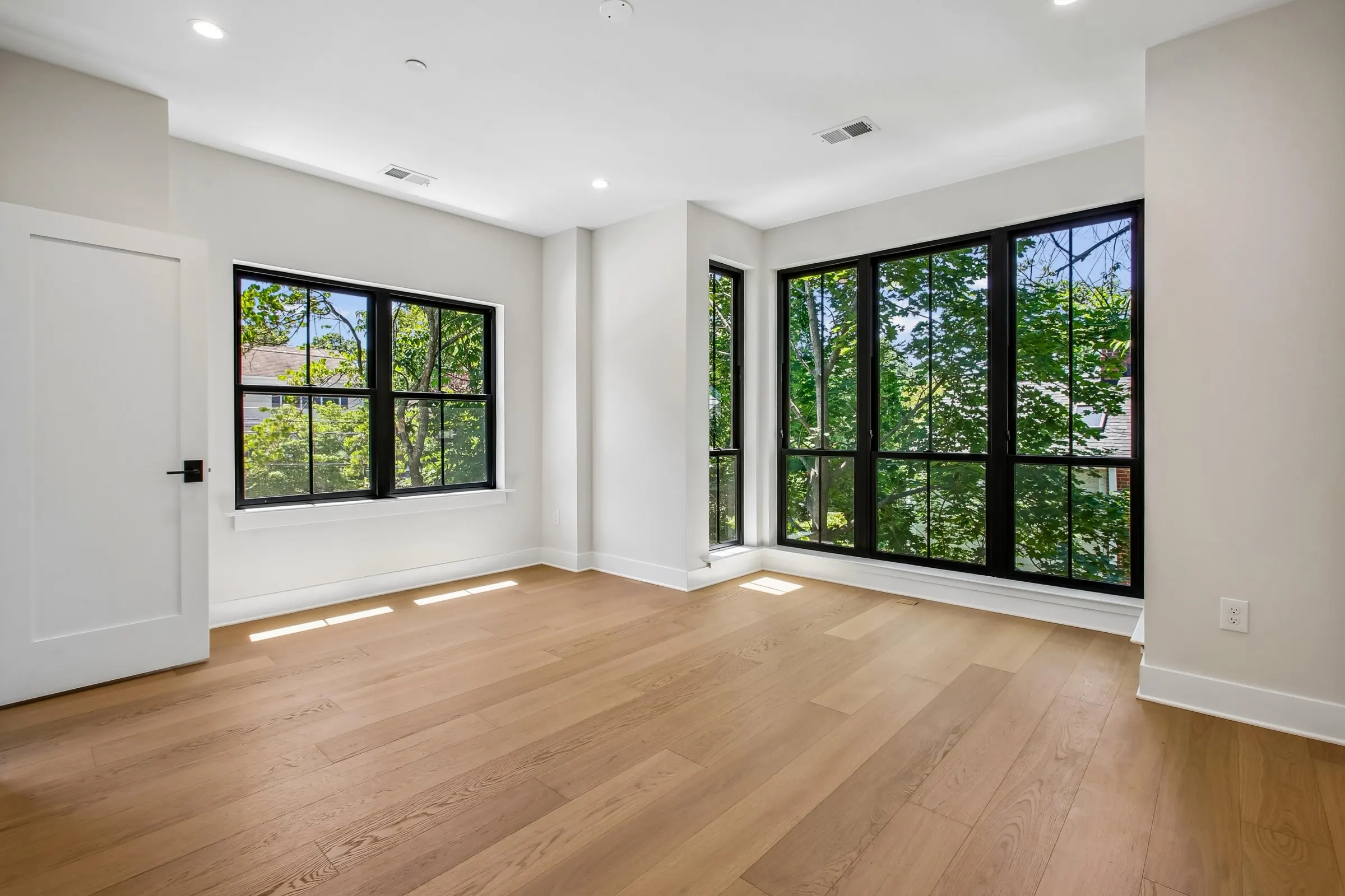 Bedroom at 6003 Melvern Dr
