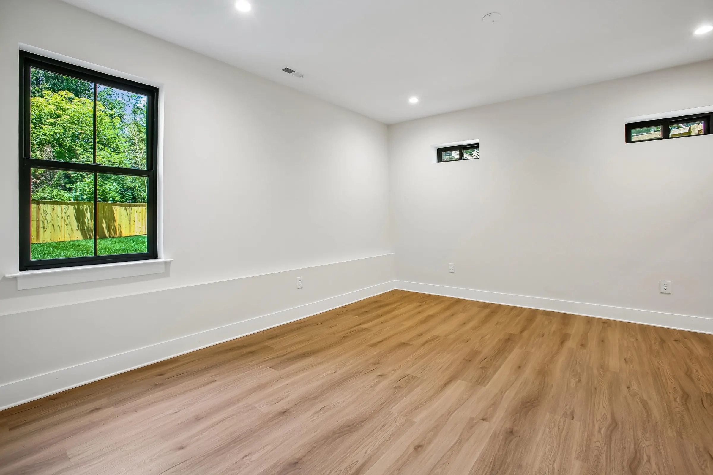 Bedroom at 6003 Melvern Dr